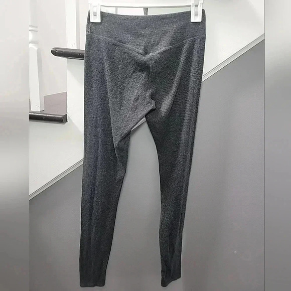 Brandy Melville Waffle Knit Leggings Lounge Pants One Size Comfy Trendy Soft - Picture 3 of 4